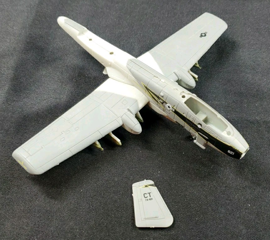 Revell N/AW A-10A Thunderbolt II 1/72 Replacement Parts Only See Pics **