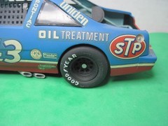 AMT Ertl 6728 1/25 Richard Petty’s #43 STP Pontiac Grand Prix Built up Nicely