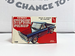AMT 1972 GMC STEPSIDE PICKUP MODEL TRUCK 1:25 Model #T409 *Read*
