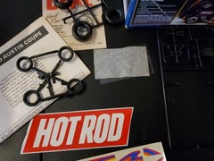 REVELL HOT ROD MAGAZINE – ’50 AUSTIN COUPE DRAG GASSER Model Kit – 1/25 Scale
