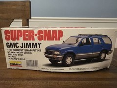 Lindberg Super-Snap GMC Jimmy 1/20 Scale Model Kit #72611 Open Box
