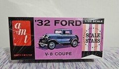 AMT Scale Stars 1932 ’32 Ford V-8 Coupe 1/32 Scale Model Kit AMT1181/12 SEALED