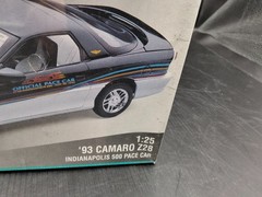 🚦🔥😎Monogram ’93 Camaro Z-28 Pace Car kit # 2964 Factory Sealed 1:25😎🔥🚦