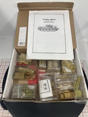 Crusader Model Kits Lot Of 15 Tanks Trucks Miniatures New M11