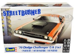 LEVEL 4 MODEL KIT 1970 DODGE CHALLENGER T/A 2-IN-1 KIT 1/24 SCALE REVELL 85-2596