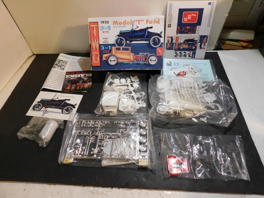 AMT 1:25 #AMT626 Model T Ford 3 in 1 Kit Trophy Series OBN