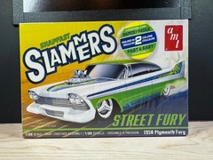 AMT SNAPFAST SLAMMERS ’58 PLYMOUTH STREET FURY – 1:25 SCALE KIT FACTORY SEALED