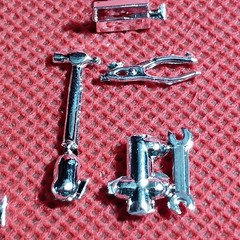 Hand Tools 1934 Ford Pickup 1:25 Scale Model Car Part Lindberg