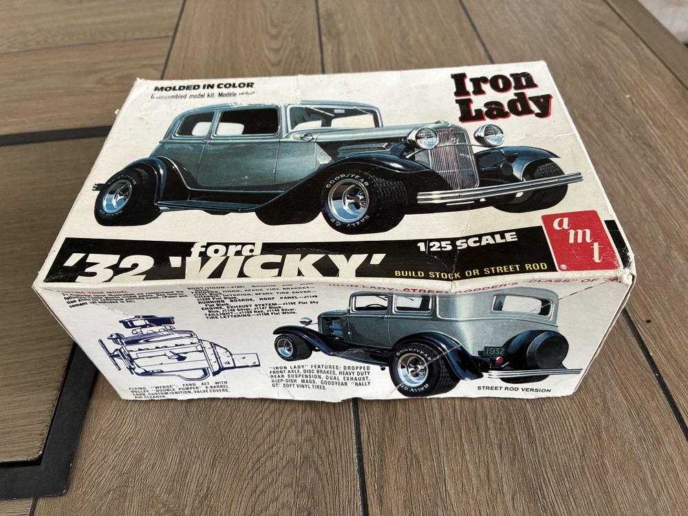 Vintage 1979 AMT 32 Ford Vicky #2905 Iron Lady 1:25 Scale USA +FAST SHIPPING!