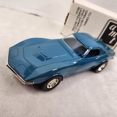 AMT ERTL #6878 1970 CHEVROLET CORVETTE LT-1 Mulsanne Blue 1/25 Dealer Promo NIB