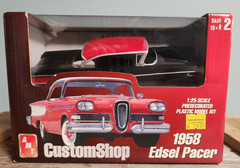 AMT 1958 Edsel Pacer Custom Shop Scale 1/25 Predecorated Plastic Model Kit