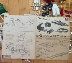 VTG 1967 MPC Mako Shark Mark IV 427 Model Kit Unassembled 1960s USA + Extras