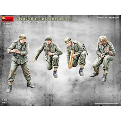 Miniart #53010 1/35 German 7.5cm Anti-Tank Gun PaK 40. Mid Prod w/Artillery Crew