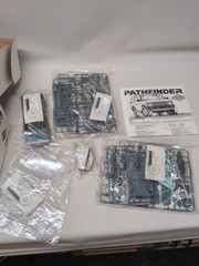 American SATCO #30001 1:24 Scale Nissan Pathfinder New Open Box Sealed Parts