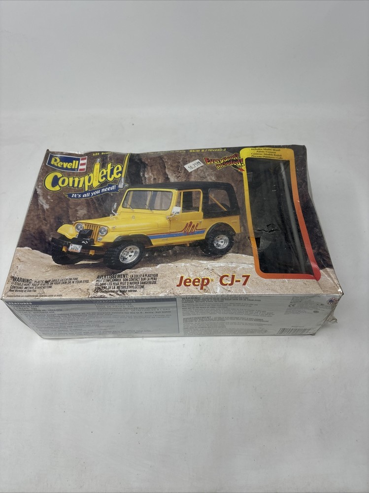 Revell Jeep C-7 In Box Renegade 1:24 Scale Model Kit Open Box/Painted Brown
