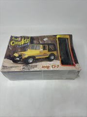 Revell Jeep C-7 In Box Renegade 1:24 Scale Model Kit Open Box/Painted Brown