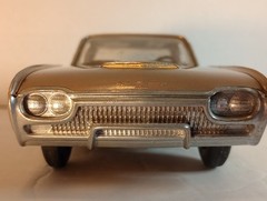 RARE 1963 Ford Thunderbird Dealer Promo 1:24 Plastic Car Bronze