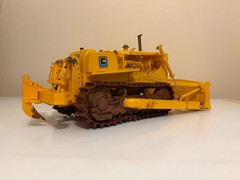 AMT 1:25 Construction Bulldozer Assembled Painted Model Kit