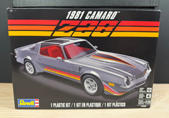REVELL 1981 CHEVROLET CAMARO Z/28 1:25 SCALE KIT #14526 – FACTORY SEALED NEW