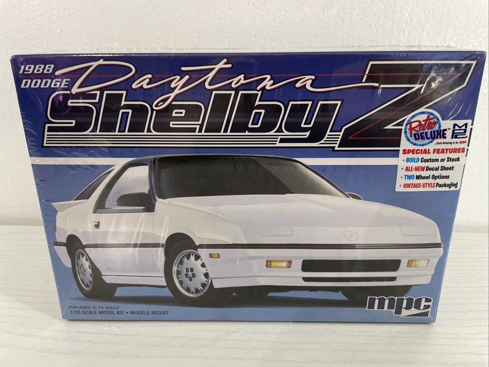 MPC 1988 Dodge Daytona Shelby Z 1/25 Scale Model Kit NEW SEALED