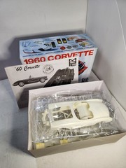 Vintage MPC 1960 Corvette Chevrolet Model Kit Car 1:25 Drag Custom Race Sports