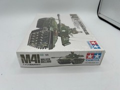 Tamiya US Tank M41 Walker Bulldog Model Kit 1:35 Scale