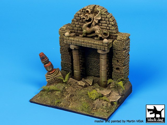 Black Dog (No Scale) Dragon House Fantasy Diorama Base (100mm x 80mm) FD008