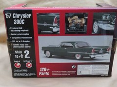 Brand New AMT Custom Shop ’57 Green Chrysler 300C 1957 1:25 Plastic Model Kit