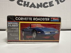 Monogram Metal Flake Corvette Roadster 1:24 scale Model Kit# 2742 – Sealed