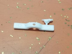 Roamin Chariot TRANSMISSION MOUNT / CROSSMEMBER from 1:25 AMT Model Kit