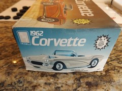 AMT / ERTL 1962 CCHEVY CORVETTE 3 in 1 STOCK CUSTOM DRAG 1/25 MODEL CAR KIT
