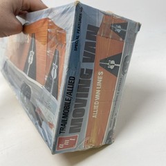 AMT Trailmobile Allied Moving Van 1:25 Model Kit Unassembled Over 125 Parts New