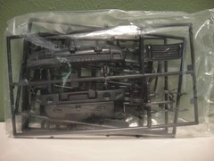 Revell – 1/25 – 2005 – HUMMER H2 California Wheels – #85-2867 – Open / Complete