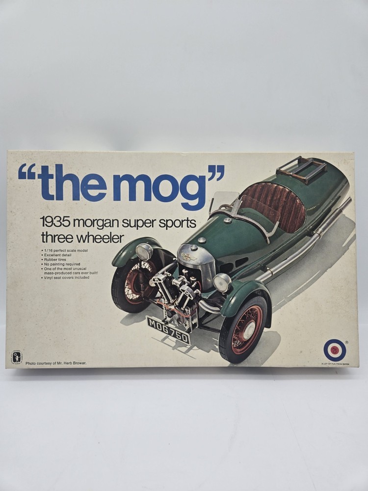 Entex The Mog 1935 Morgan Super Sports Three Wheeler No. 8465 1:16 NOS NEW