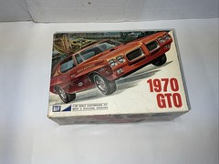 MPC 1/25 1970 Pontiac GTO Partially Built, w/Box As Is