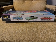 Revell Lincoln Futura Model Kit #1270 – Unbuilt Complete w/ Instructions – 1995