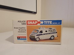 *Rare / Vintage* Monogram Snap Tite Police Van Built Model Kit “Junkyard”