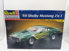 1969 Shelby Mustang 2n1 Revell Monogram 1/25 Scale Model Car Kit 85-2545