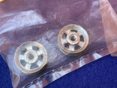 VINTAGE MDC INDY 500 THD AXLE WHEELS 321 MODEL RACING CAR PARTS 5-40