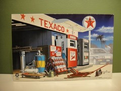 MRC – 1/24 – 1988 – Texaco Service Station From 60’s – #1501 – Open / Complete