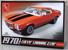 AMT 1970 1/2 CAMARO Z/28 #635L/12 ⭐PARTS⭐ REAR AXLE&DIFF HALF+EXH SYS+MORE 1:25
