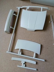 BODY – 1994-1995 NASCAR FORD THUNDERBIRD STOCK CAR BODY & GLASS – 1/25 SCALE AMT