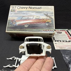 Revell ’57 Chevy Nomad H-1260 Issue 1968 Kit 1/25 Plastic Model Original Issue