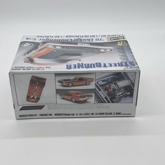 Revell 1:24 1970 Dodge Challenger T/A Six Pak-Street Burner, NEW, SEALED BOX
