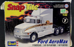 Ford Aero Max Semi Truck Revell SnapTite 1:32 NEW FACTORY SEALED *US Seller*