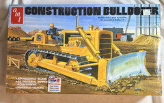 NEW Round2Models Reissue of AMT 1/25 Construction BULLDOZER, AMT1086