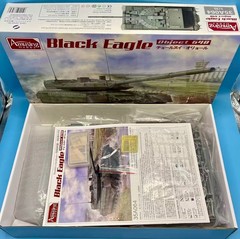Amusing Hobby AH 35A064 1/35 Black Eagle Object 640 / 3 different APS Brand New