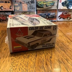 Lindberg Color Me Gone 1964 Dodge 330 Super Sport Kit # 72156 Factory Sealed