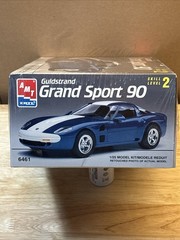 VTG. 1994 AMT ERTL 1:25 SCALE ” GULDSTRAND GRAND SPORT 90 ” MODEL KIT # 6461