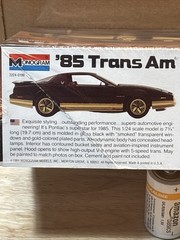 ‘85 Trans Am Pontiac Monogram 1/24 Plastic Model Kit 2224 SEALED (Manuf 1984)
